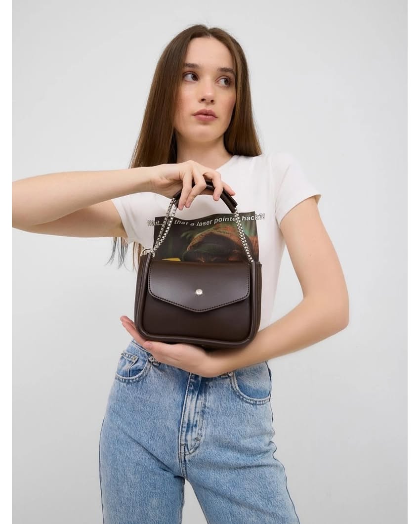 ORLA PARIS – Mini Sac à Main Chaîne – Marron Chocolat